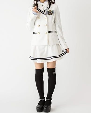 新品 ラブトキシック セーラースーツ 卒服 160 saabtekstil.com